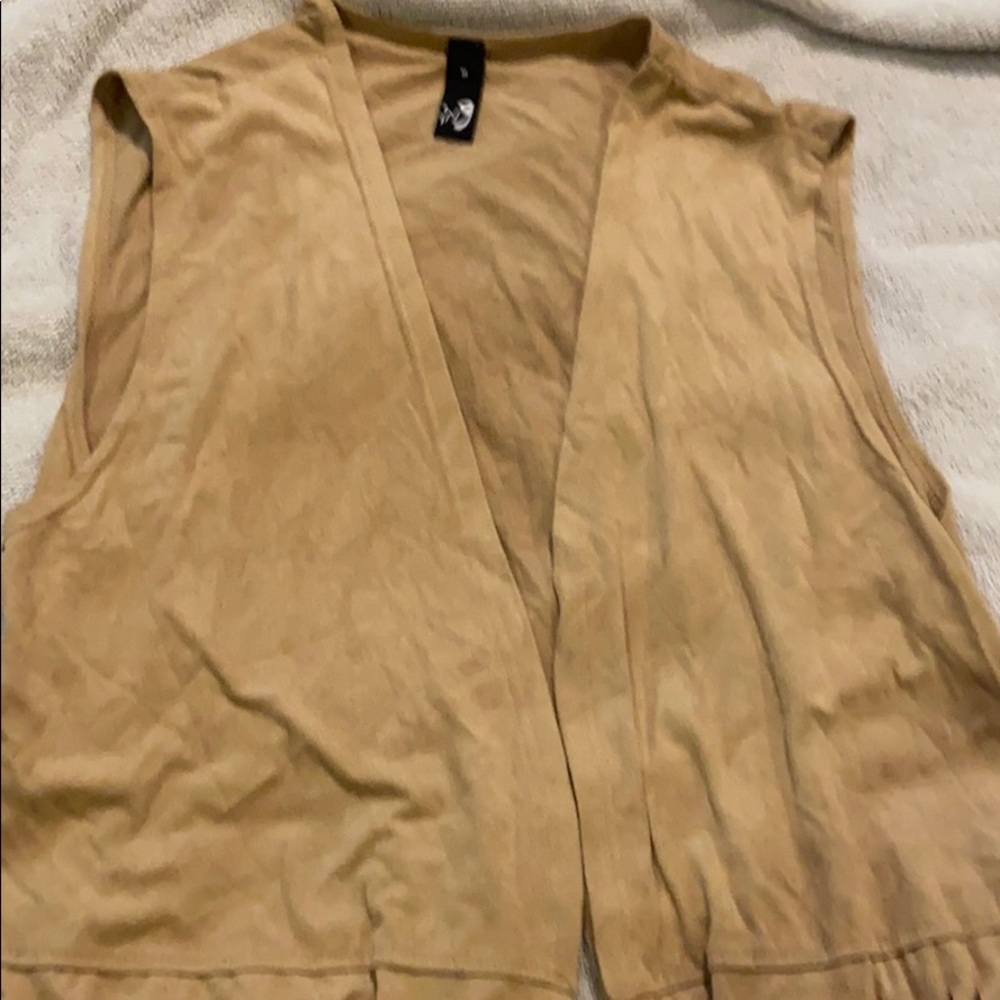 Fringe top - Picture 2 of 3